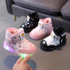 Warme, gefütterte Winterstiefel für Kids mit LED Funktion